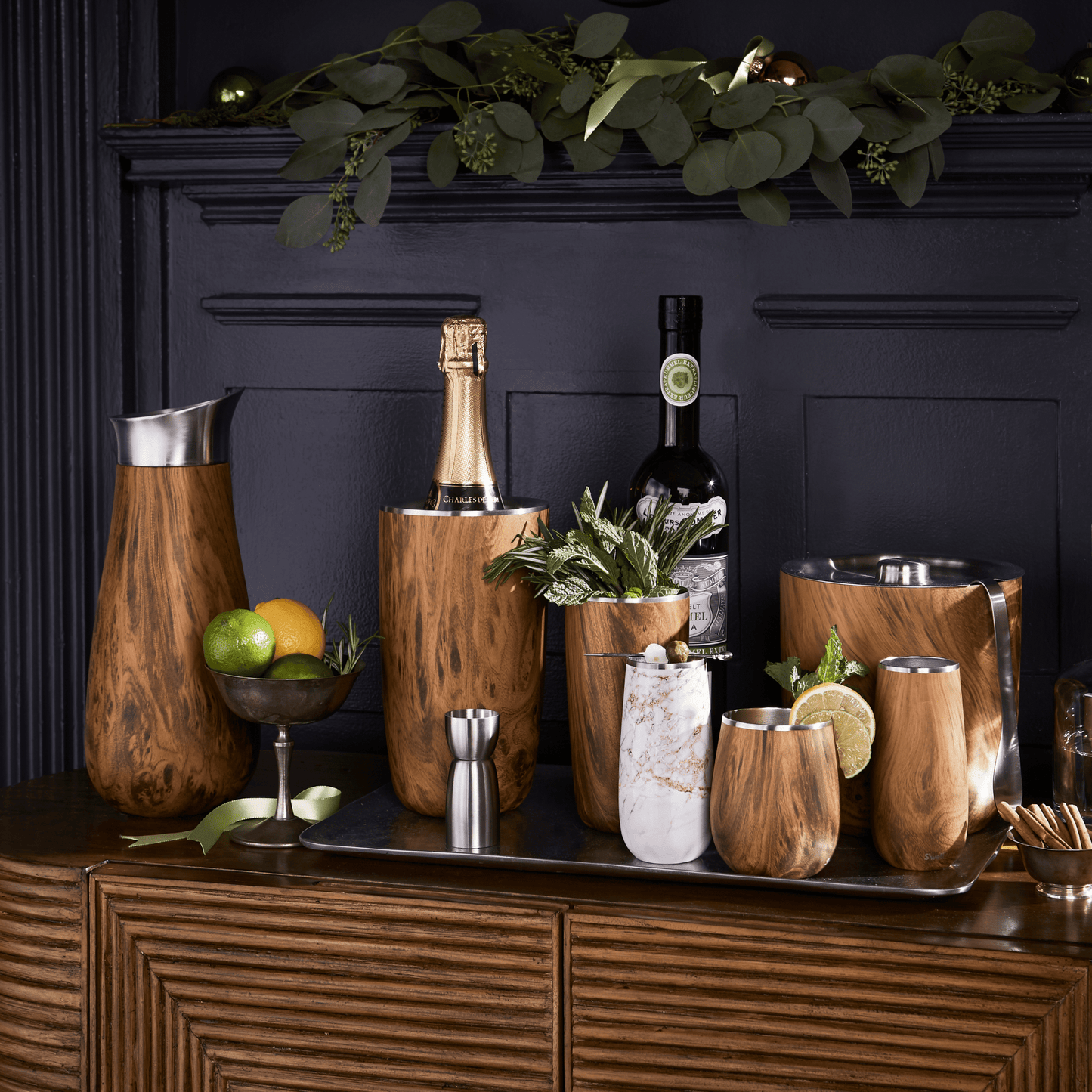 wine-chiller-q5 Swell-Wine-Chiller-Teakwood-Lifestyle.png